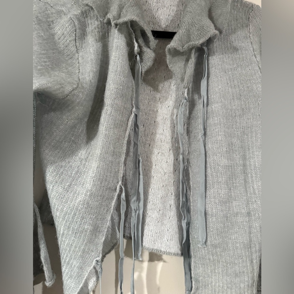 Zara Gray Ruffled Cardigan - Picture 4 of 4